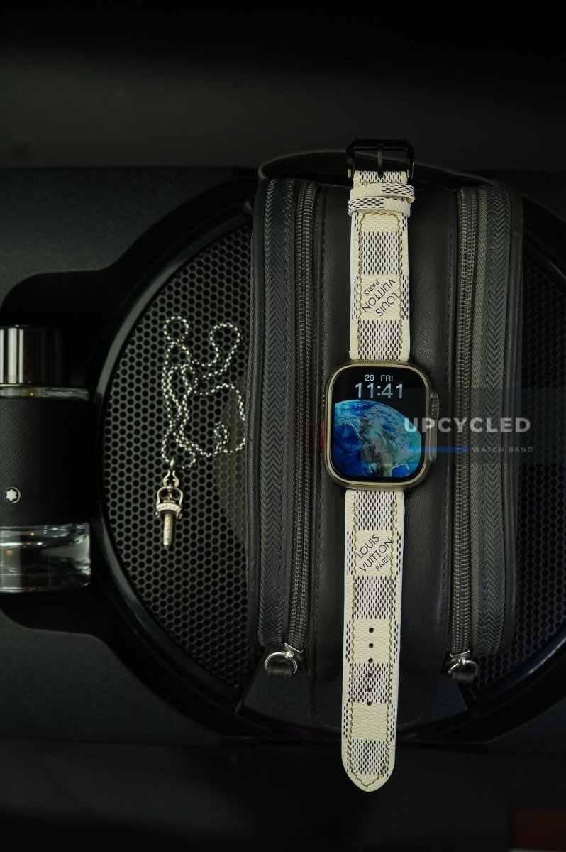 Taylor Travel Pouch in Vinyl Voque | Upcycled Lv - 2 Sizes main image 0